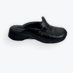 Bare Traps Reform Shoes